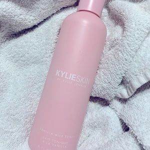 Kylie Skin Vanilla Milk Toner